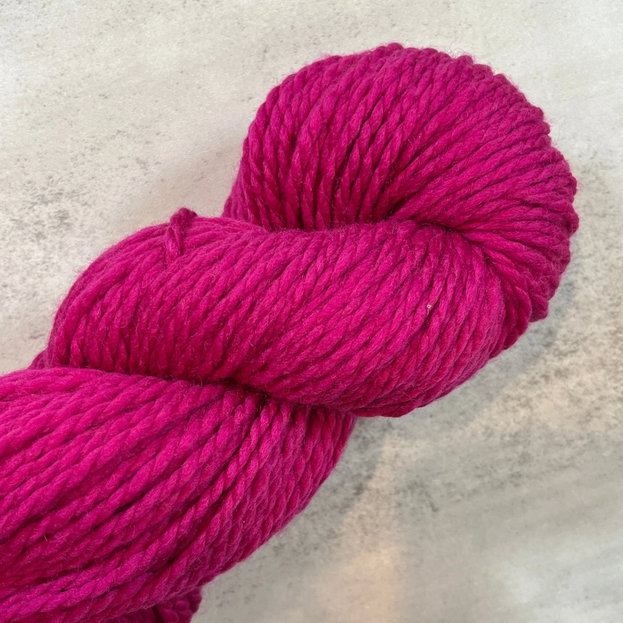 128 Superwash / 1964 Cerise