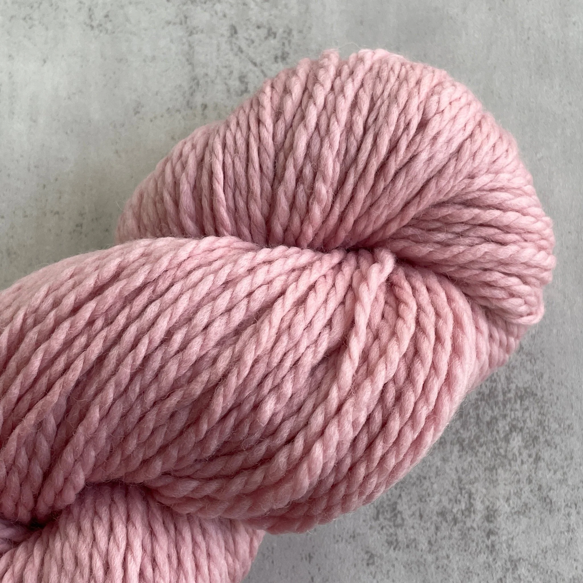 128 Superwash / 319 Pale Blush