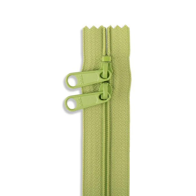 18" #4.5 Nylon Two-Way Zipper / Light Green (874)