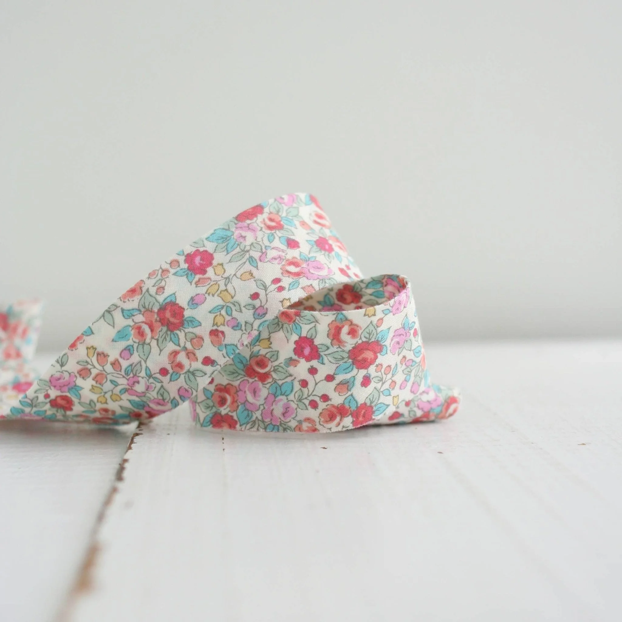 2.5" Bias Quilt Binding / Bouquet Blossom