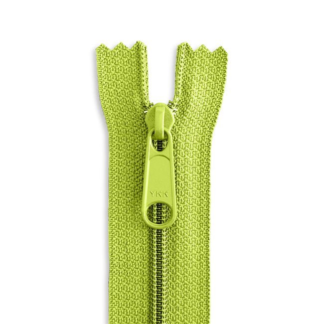 20" #4.5 Nylon Coil Long Pull Bag Zipper / Light Green (874)