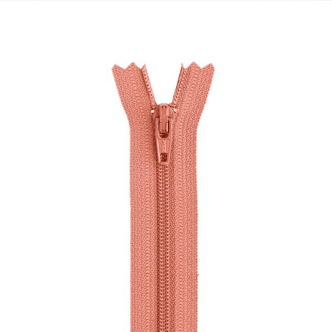 22" #3 Nylon Coil Non-Separating Zipper / Salmon (813)