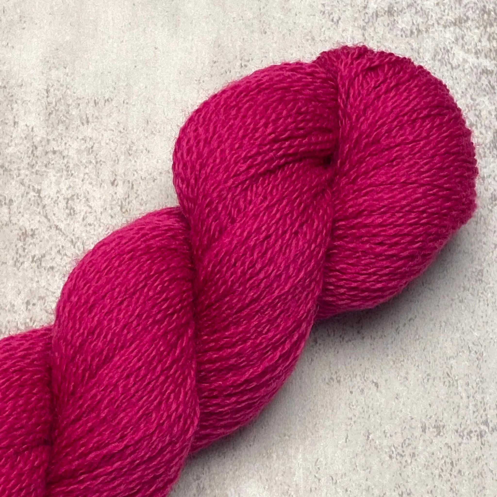 220 Fingering / 1045 Aster Purple