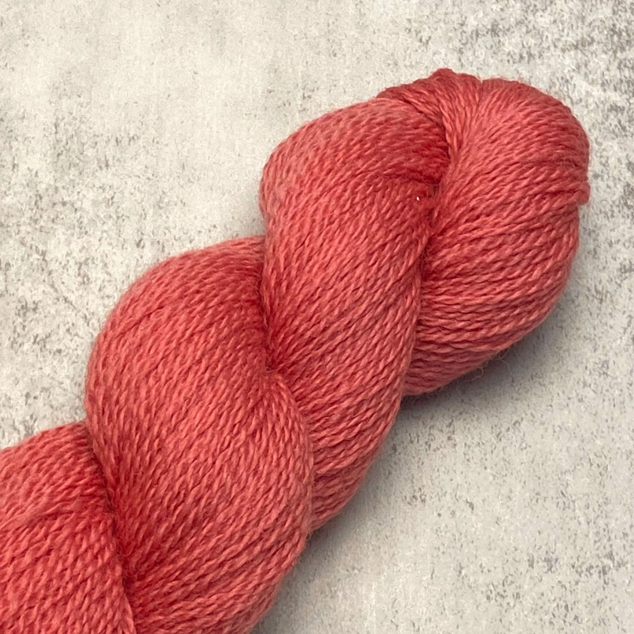 220 Fingering / 1061 Slate Rose