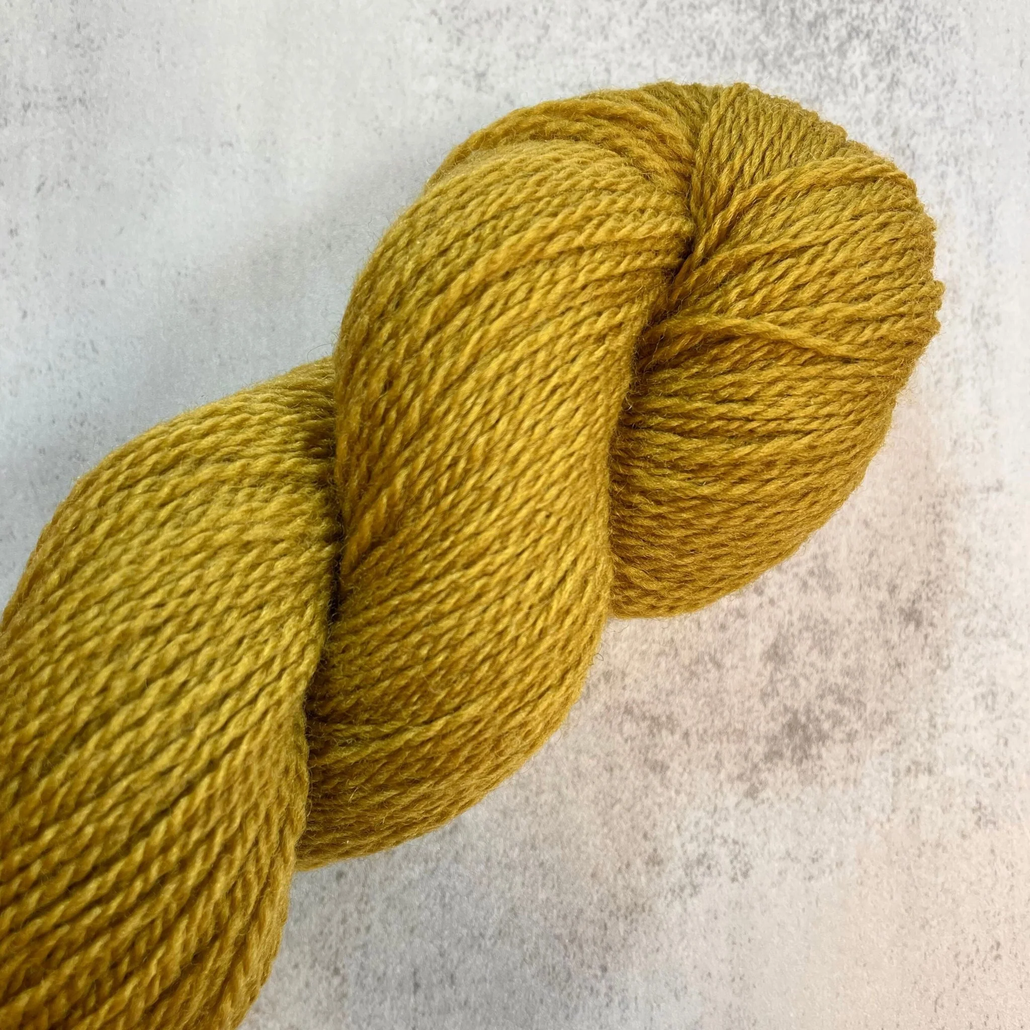 220 Fingering / 9566 Olive Oil