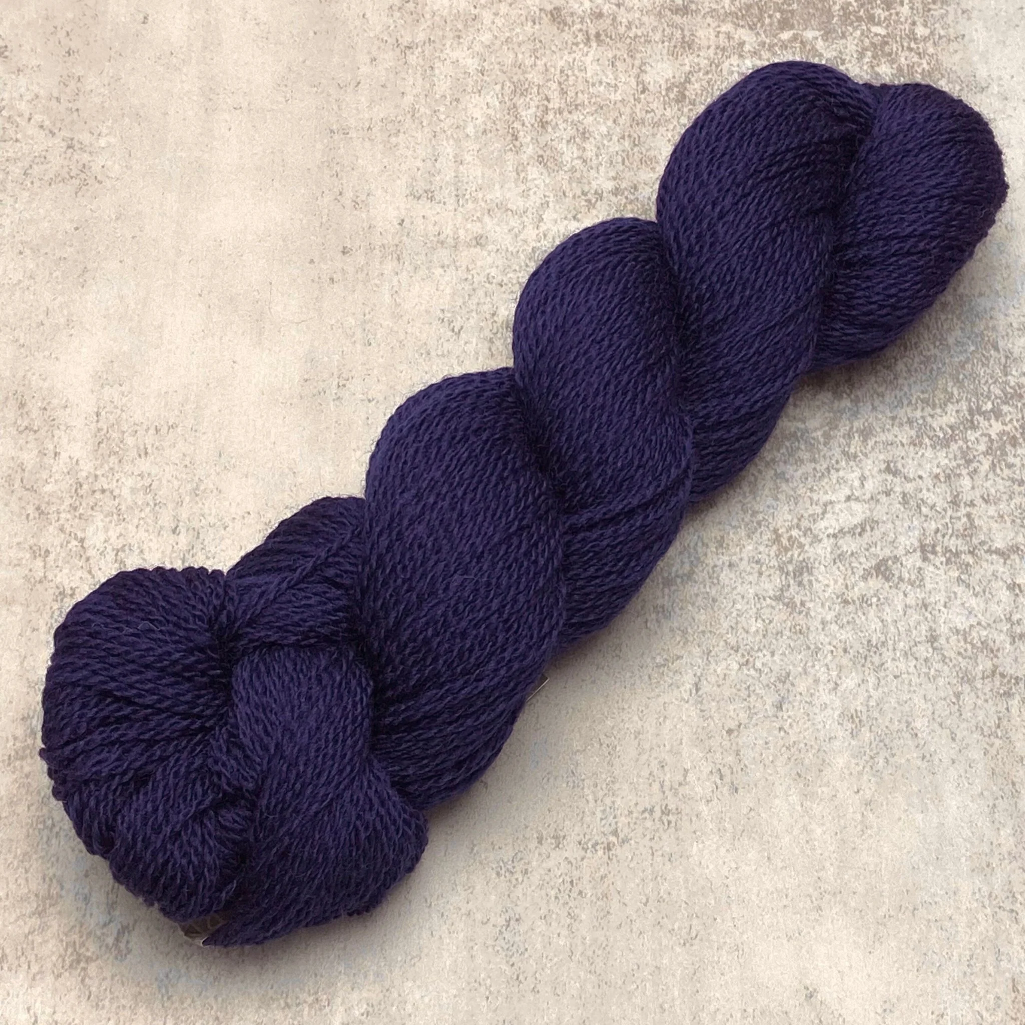 220 Fingering / 9568 Twilight Blue