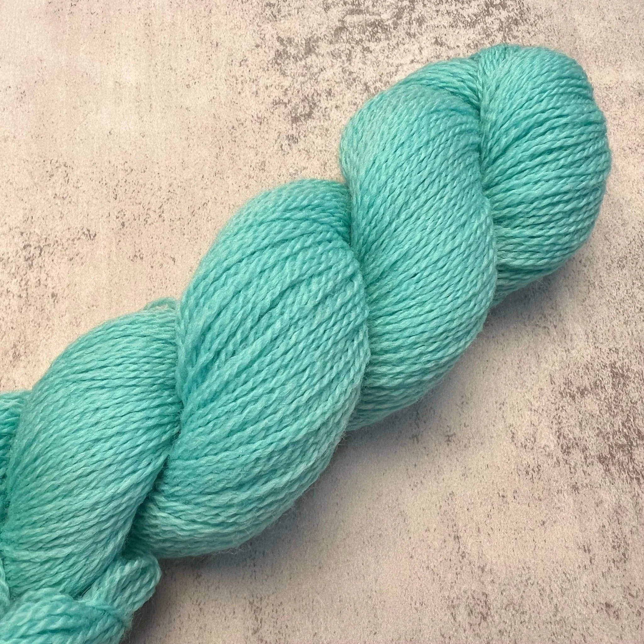 220 Fingering / 9702 Blue Turquoise