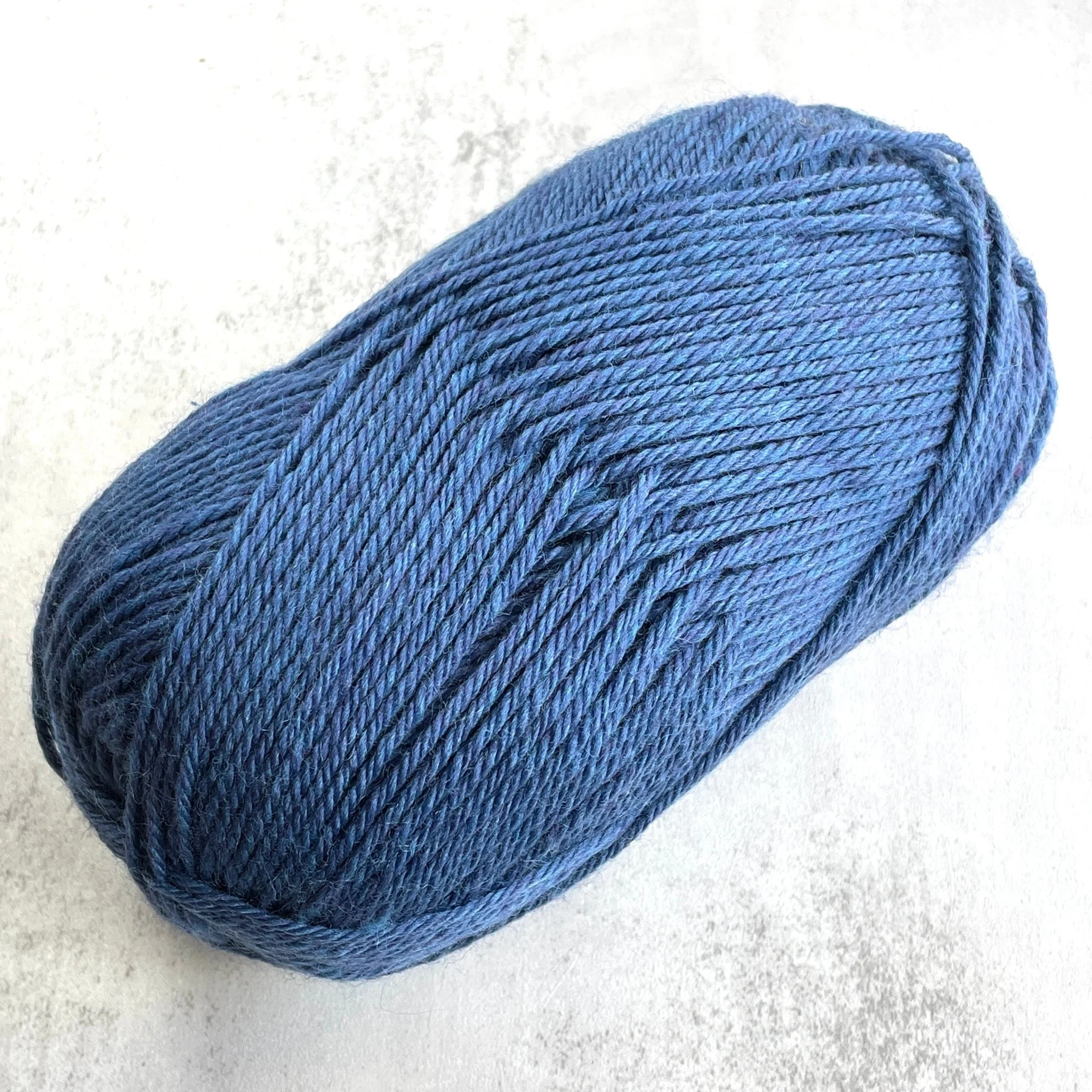 220 Superwash Merino / 80 Ocean Heather