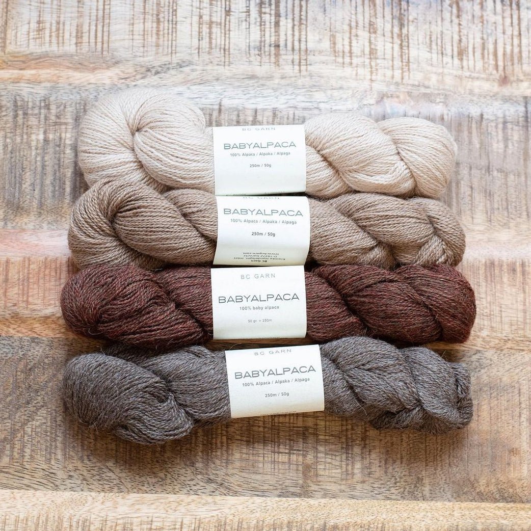 Baby Alpaca / 111 Salmon - Image 2