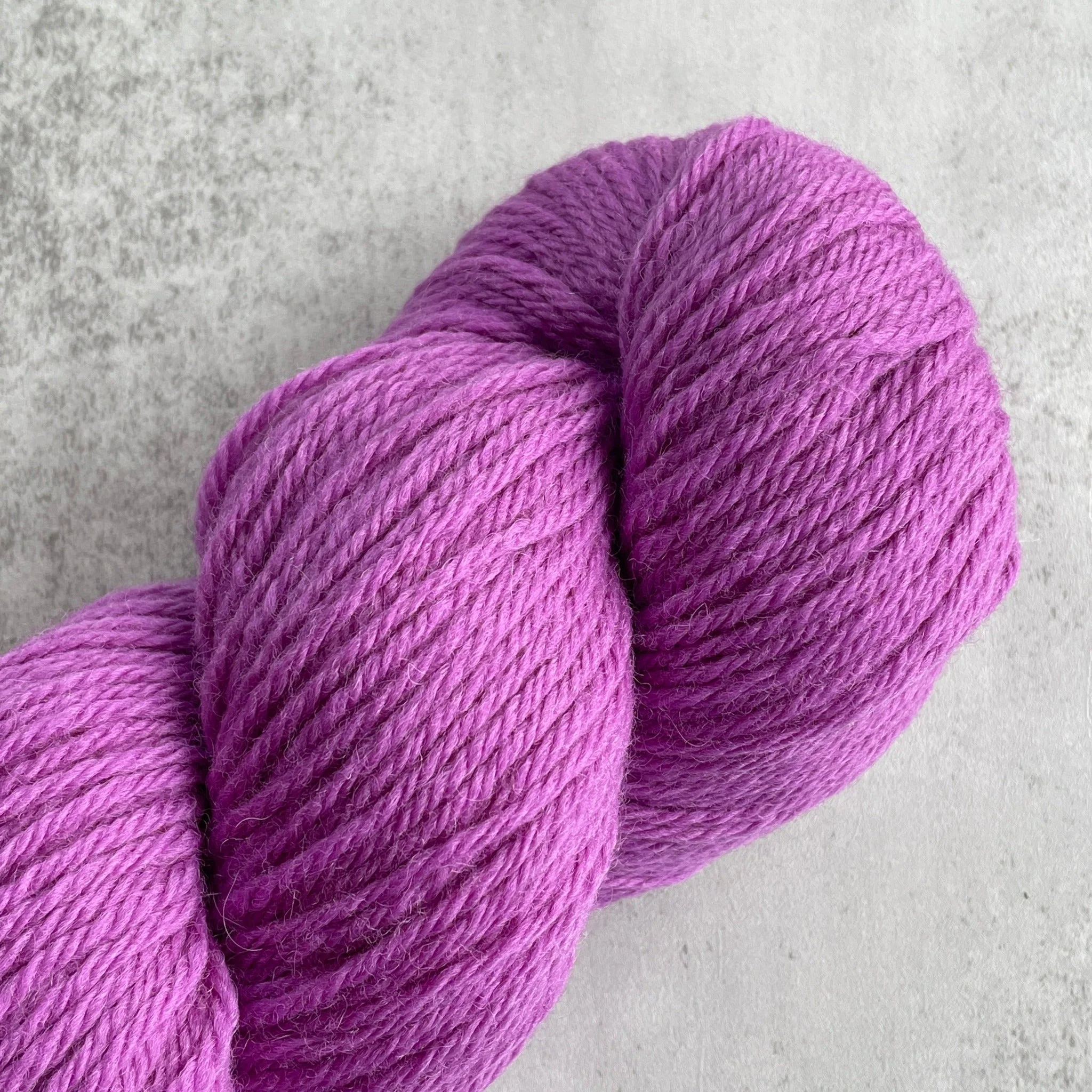 Cascade 220 / 1056 Orchid