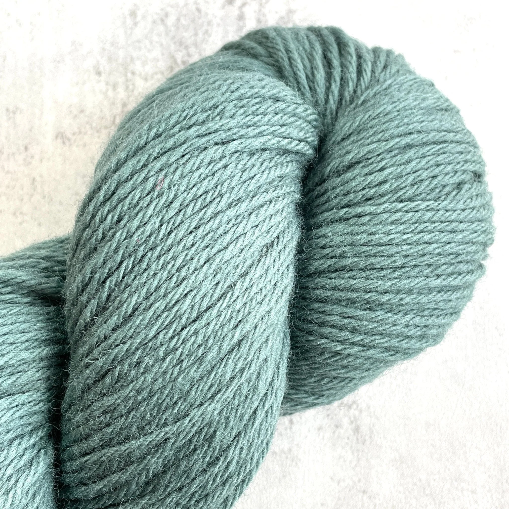 Cascade 220 / 8505 White - Image 3