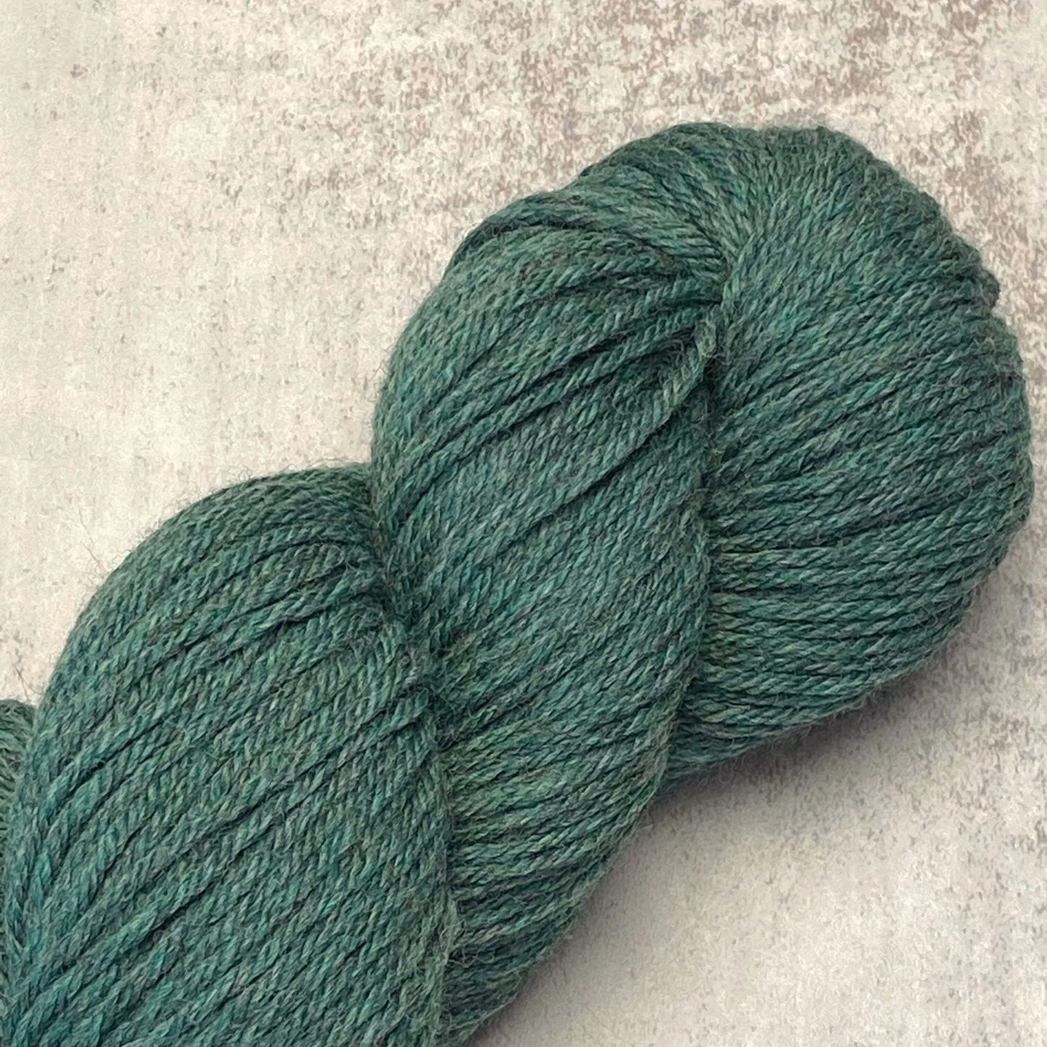 Cascade 220 / 9322 Silver Spruce Heather