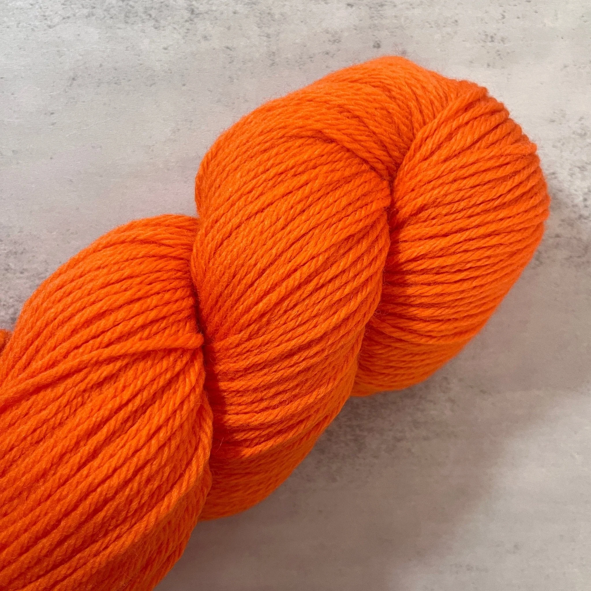 Cascade 220 / 9542 Blaze