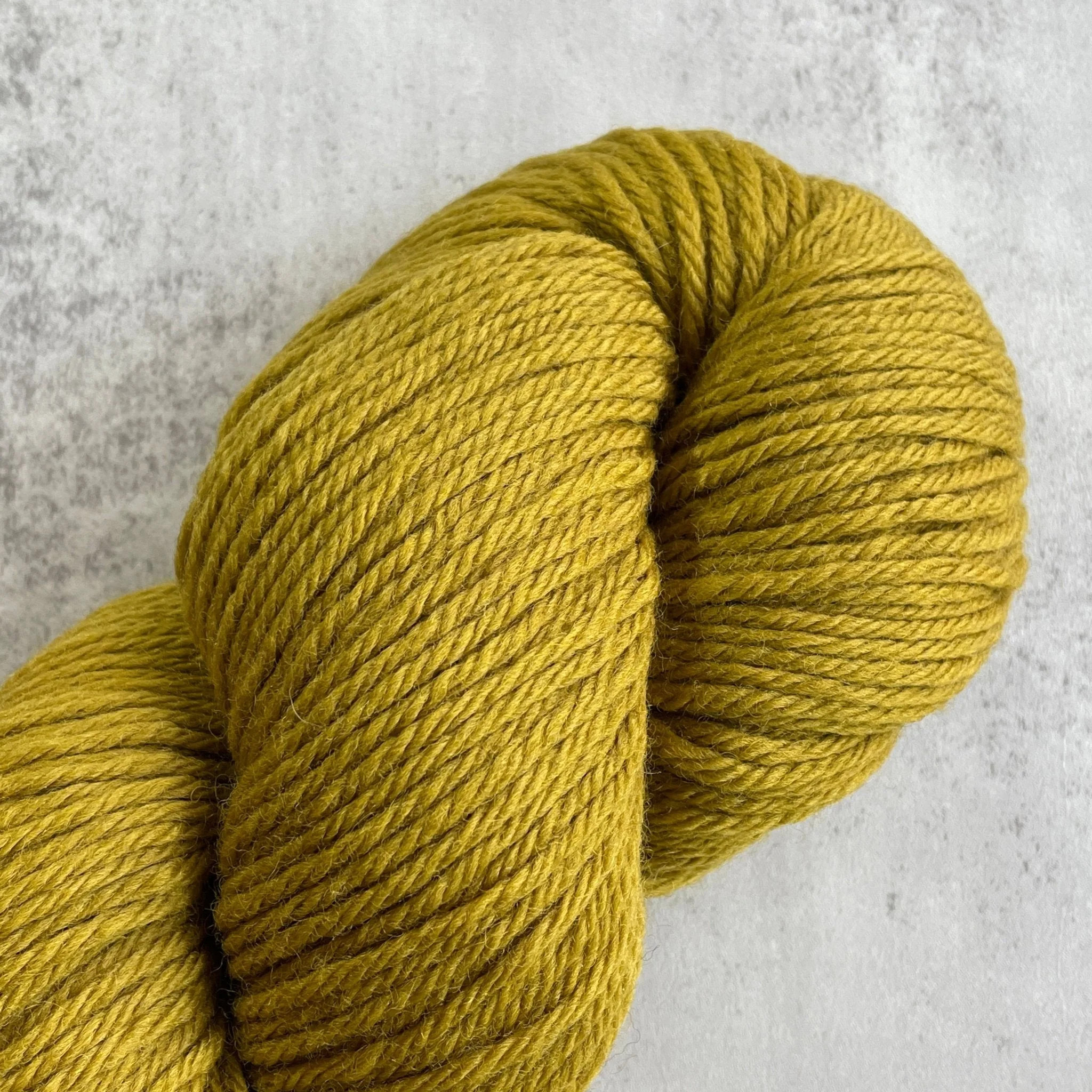 Cascade 220 / 9566 Olive Oil