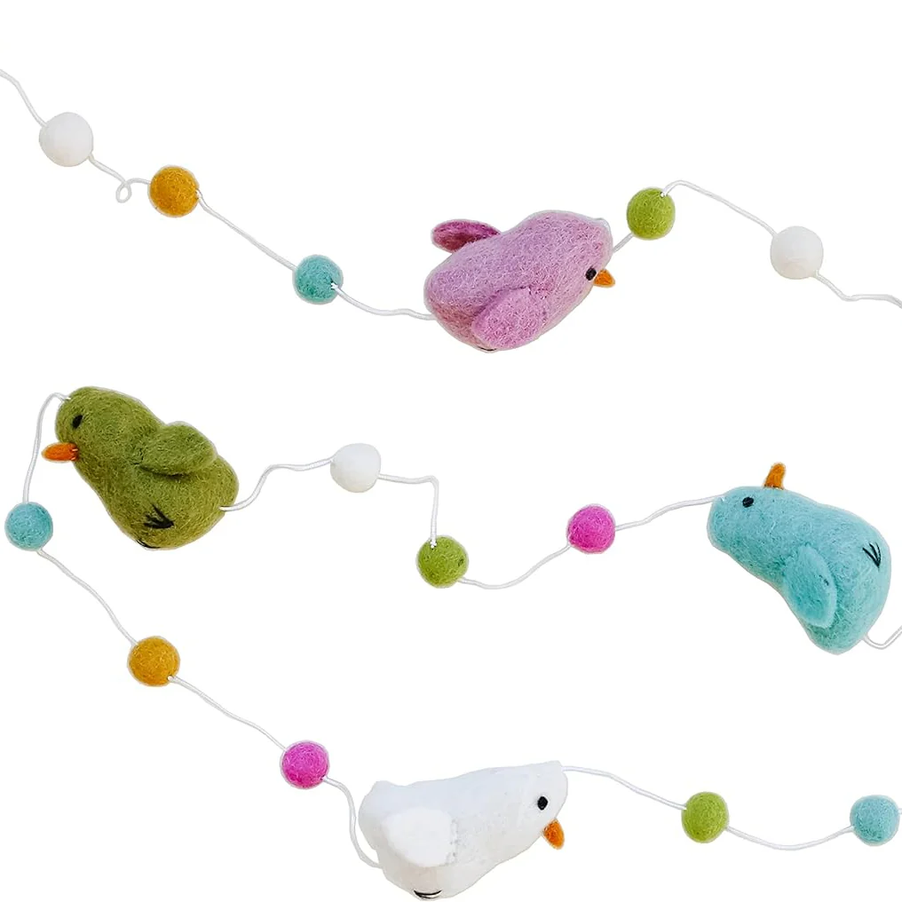 Chicks Felt Garland