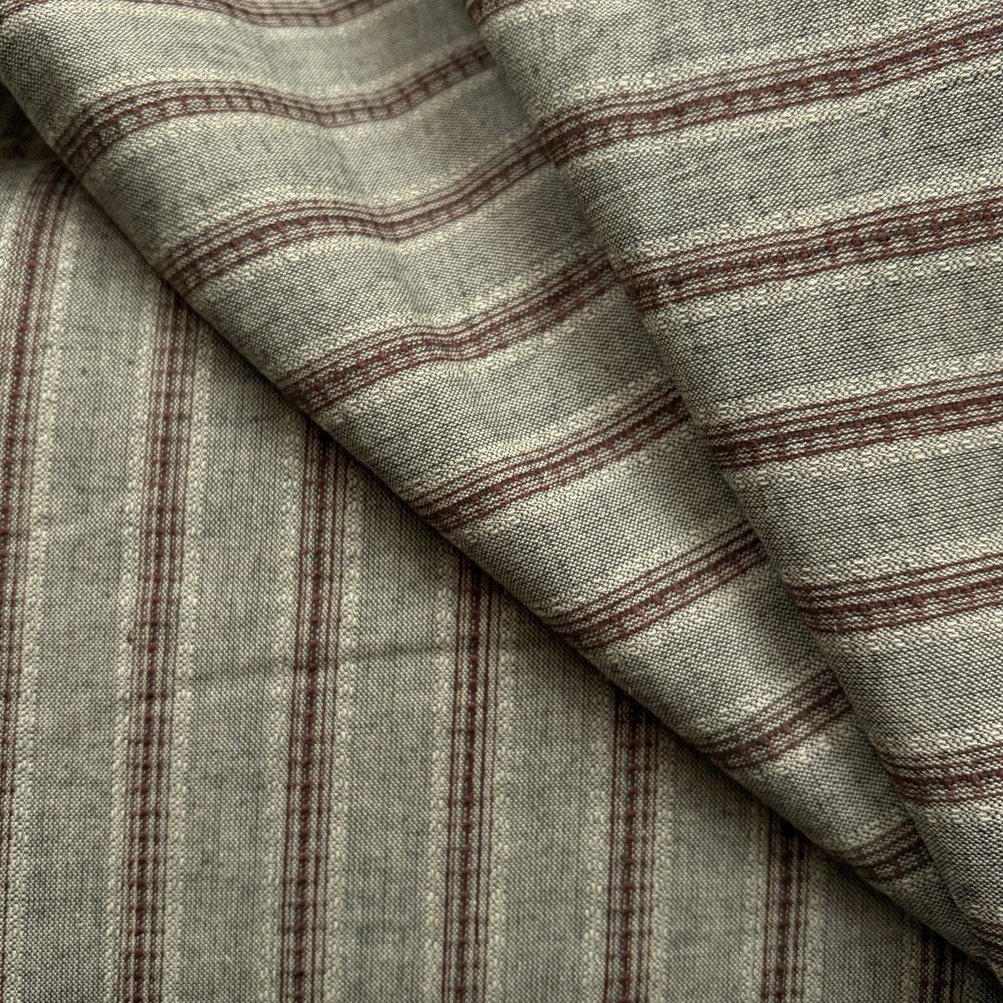 Dobby Stripe / Gray & Brown