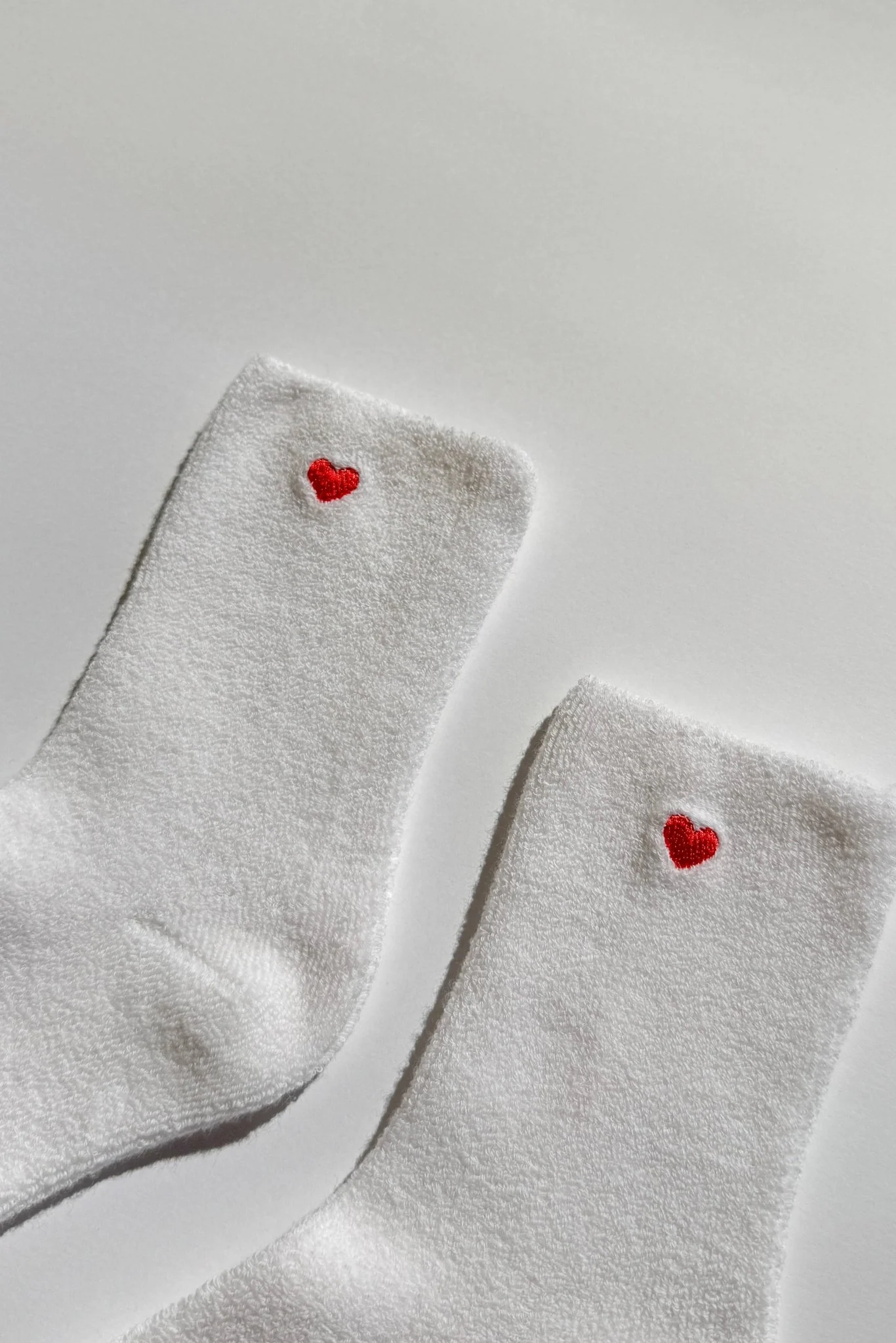 Embroidered Cloud Socks / White + Heart - Image 3