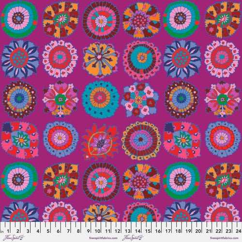 February 2023 / Carpet Cookies / Magenta