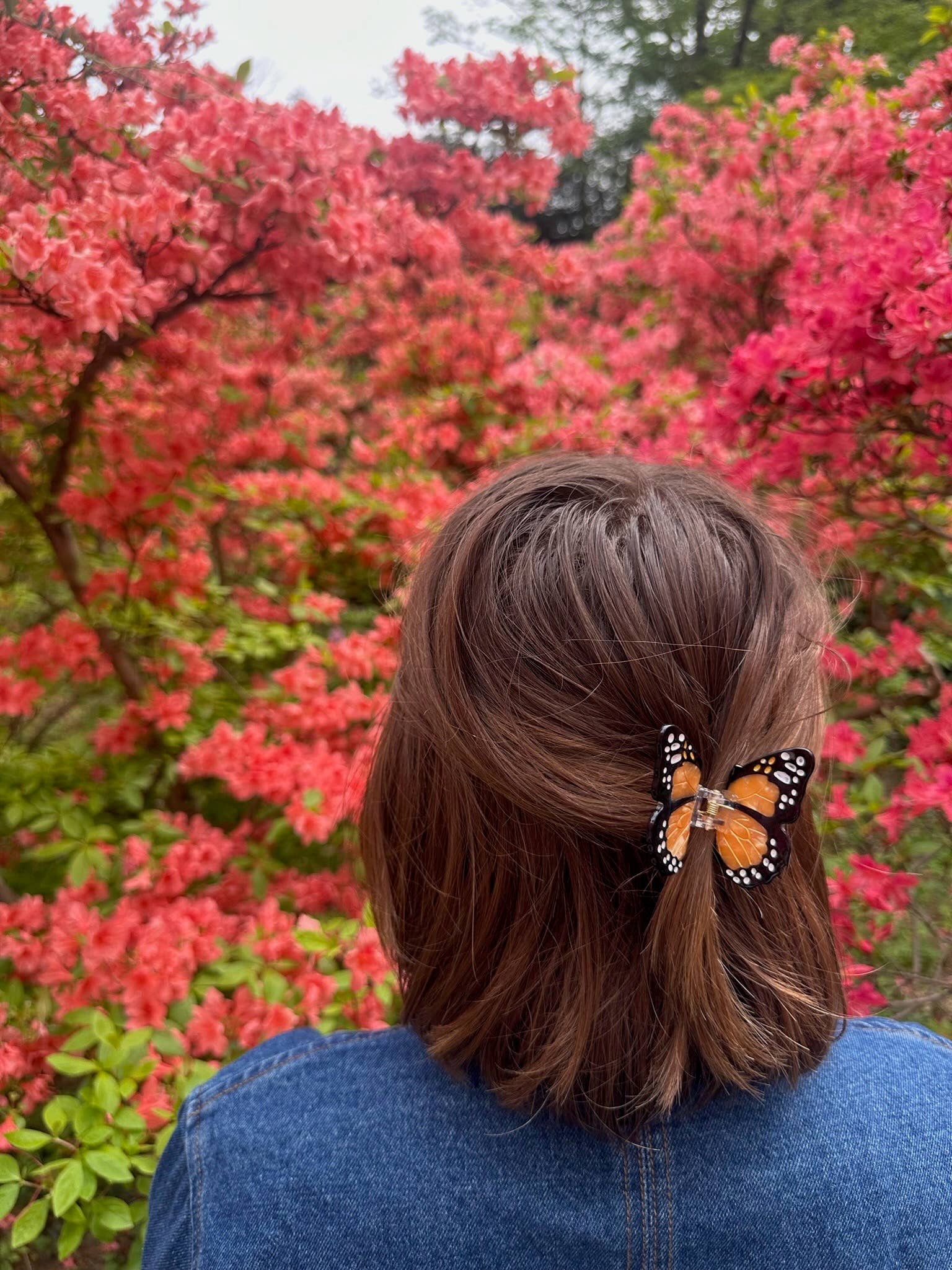 Hand-painted Mini Monarch Hair Claw - Image 2