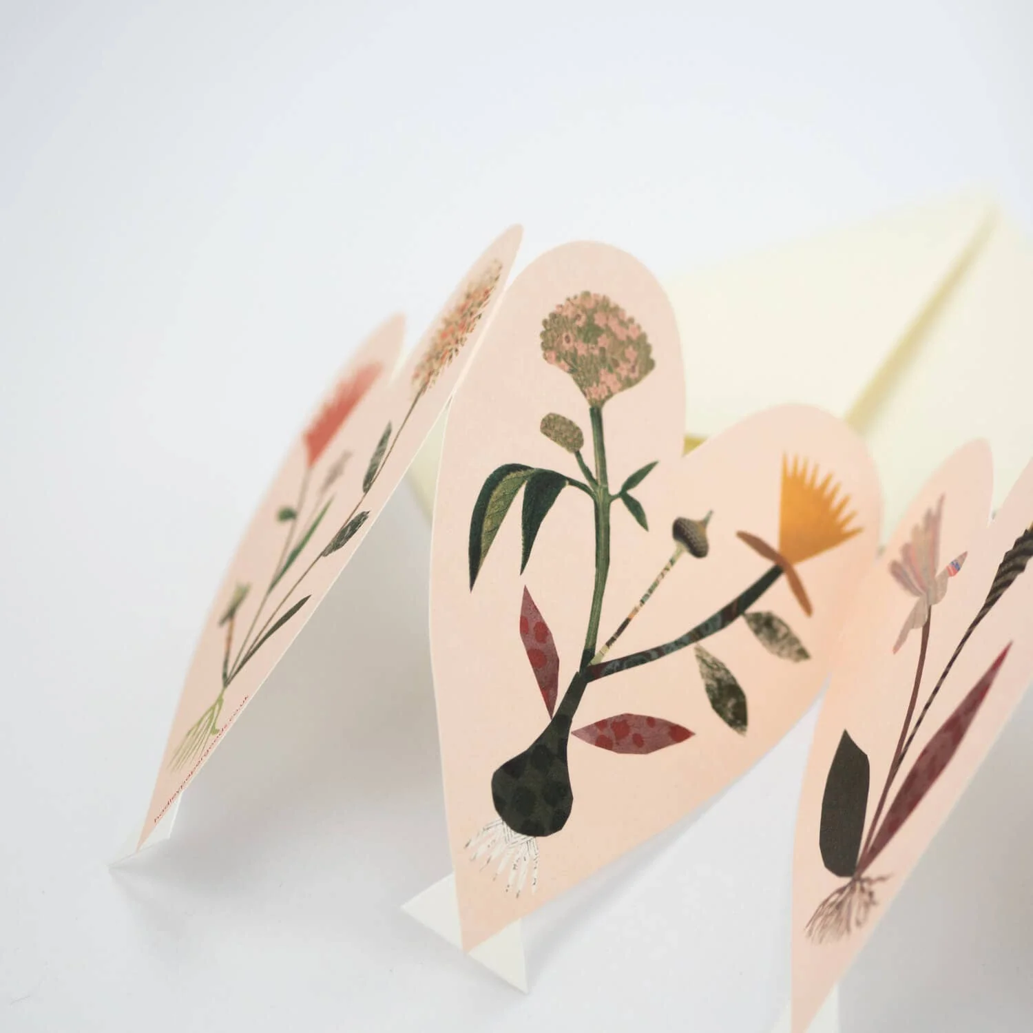 Hearts Concertina Card - Image 4