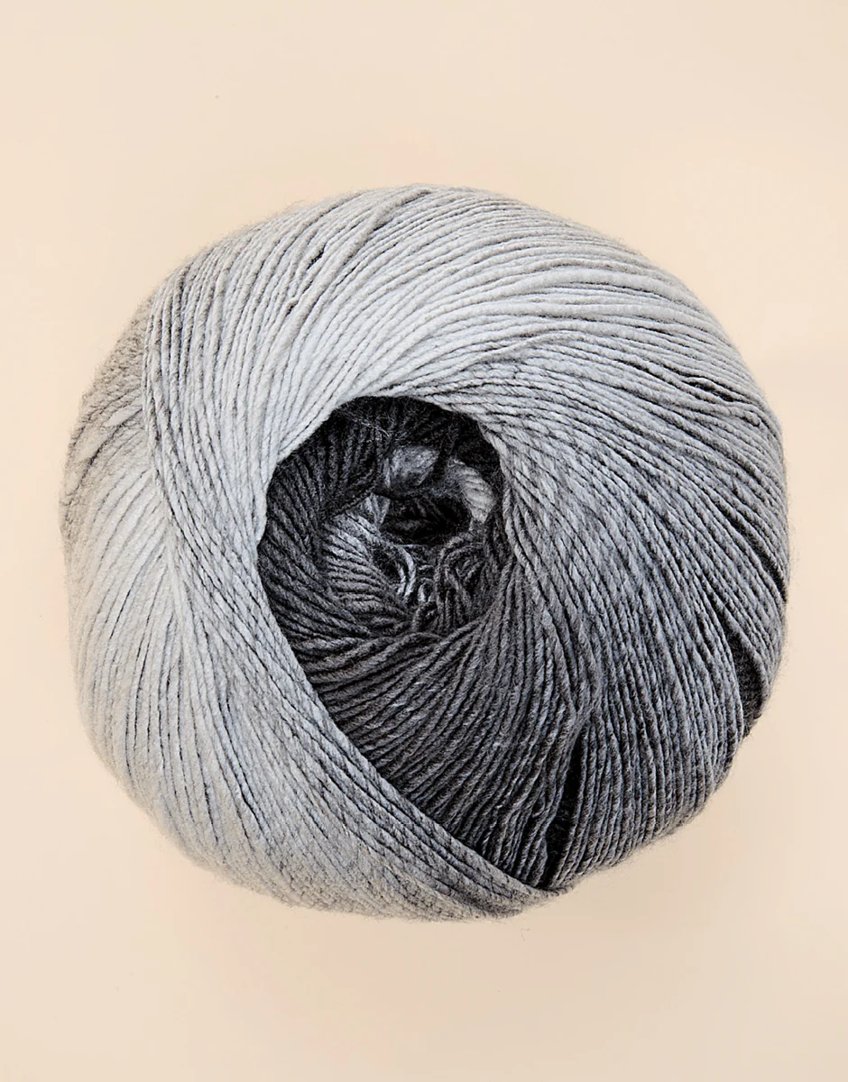 Jewelspun Ombre / Silvery Moon