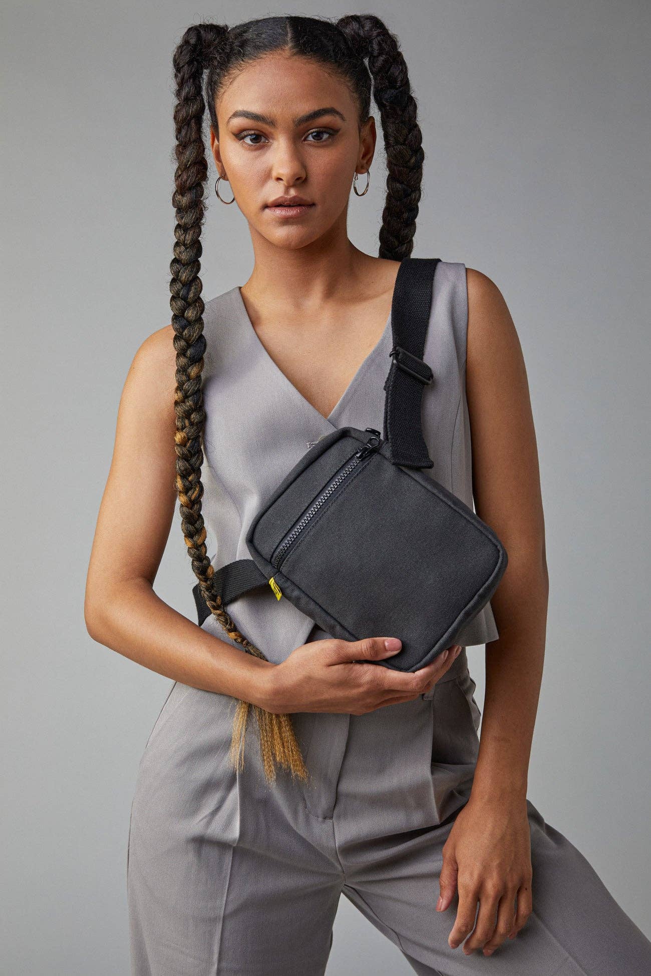 Mini Crossbody - Carbon - Image 6