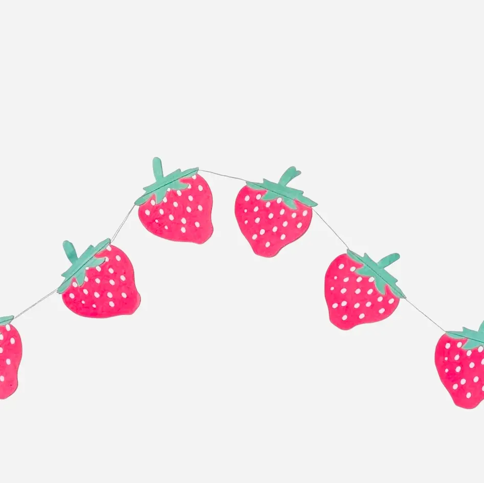 Paper Garland / Strawberries