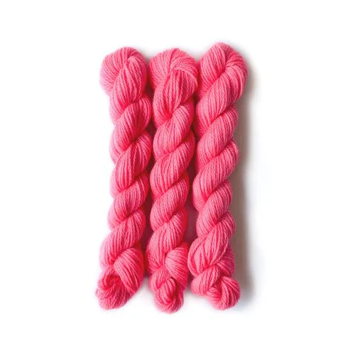 Perennial Minis / 825 Neon Coral