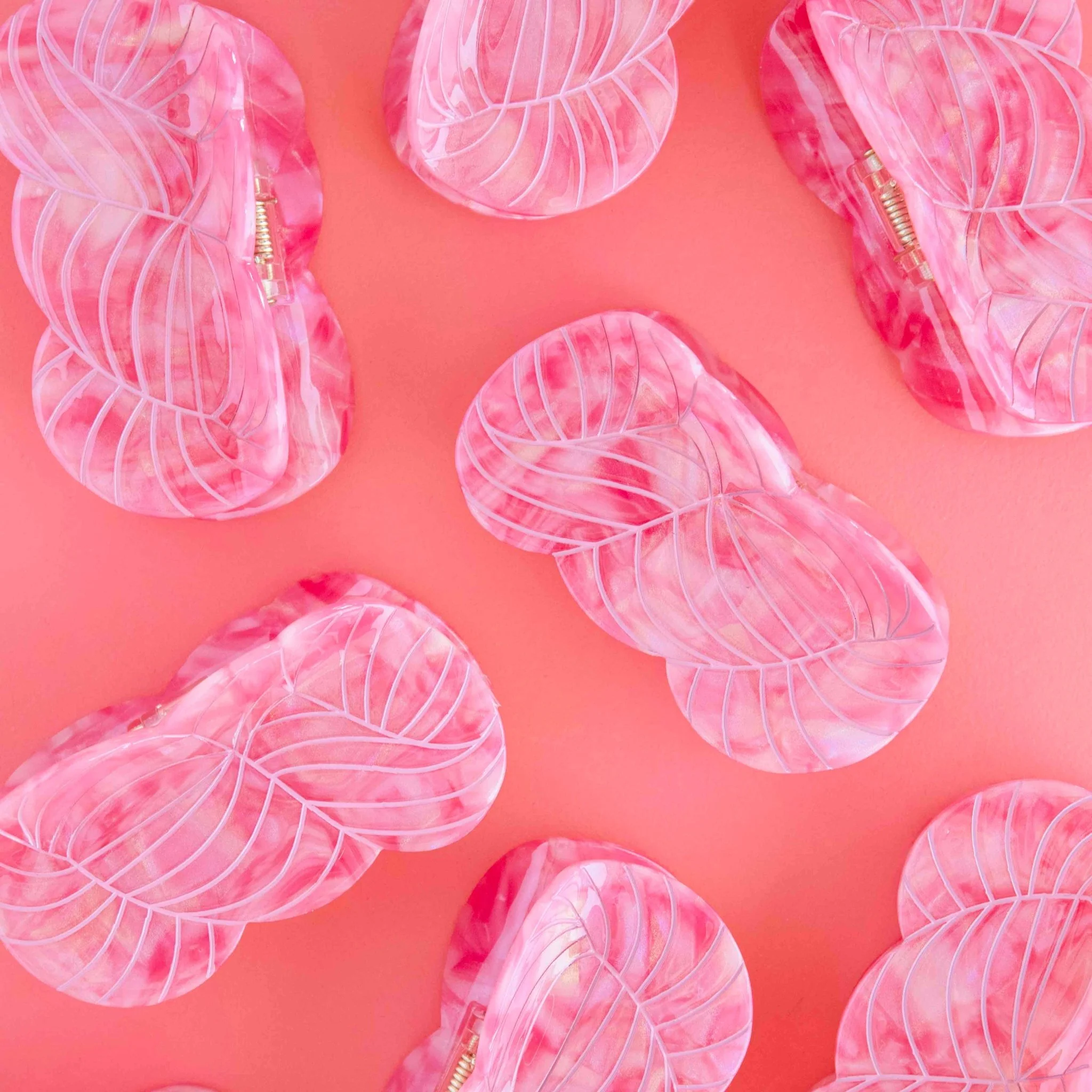 Pink Yarn Skein Hair Claw Clip - Image 6