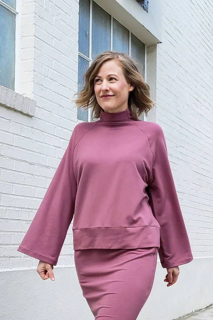 Sew House 7 / Cosmos Sweatshirt & Elemental Pencil Skirt / Curvy - Image 5