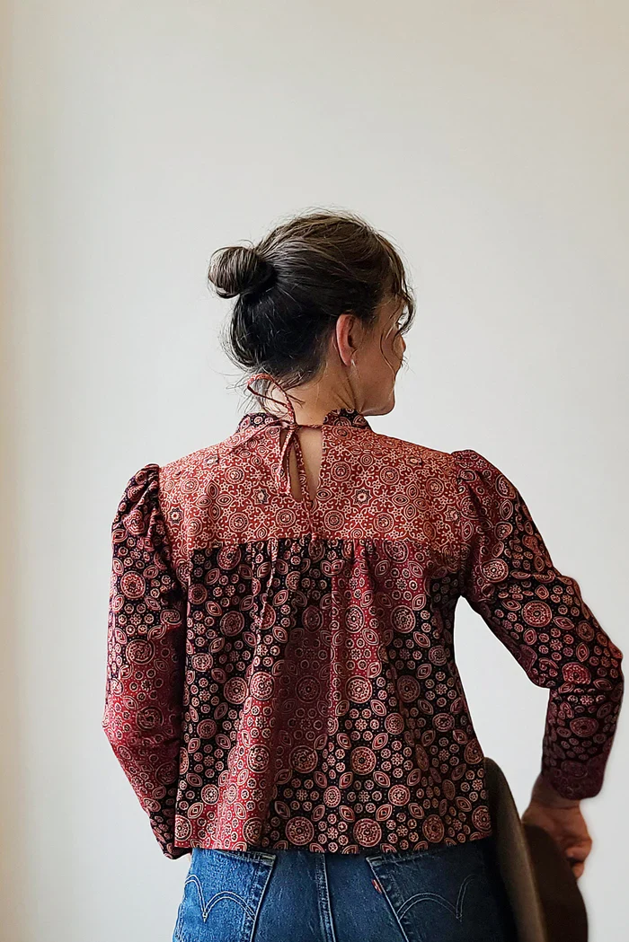 Sew House 7 / Regalia Blouse / Standard - Image 4