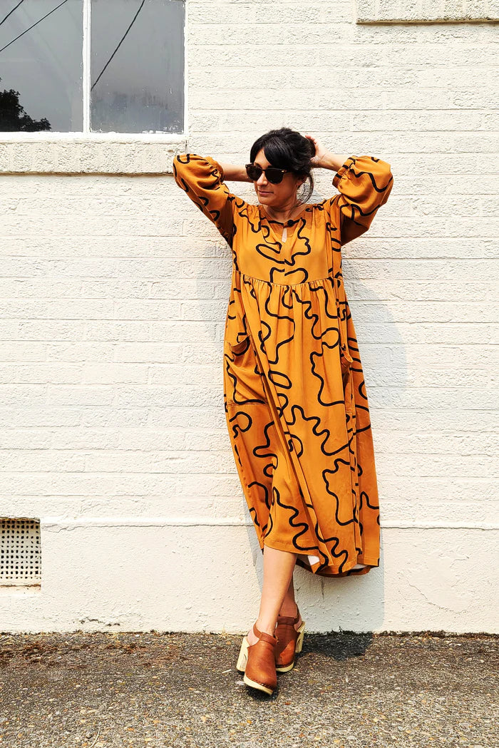 Sew House 7 / Romey Gathered Dress & Top / Standard - Image 7