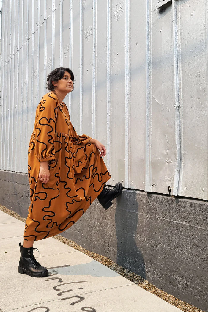 Sew House 7 / Romey Gathered Dress & Top / Standard - Image 8