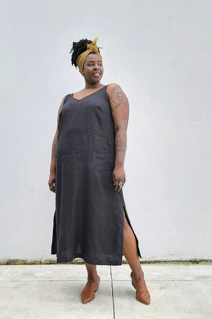 Sew House 7 / Sauvie Sundress / Curvy - Image 9
