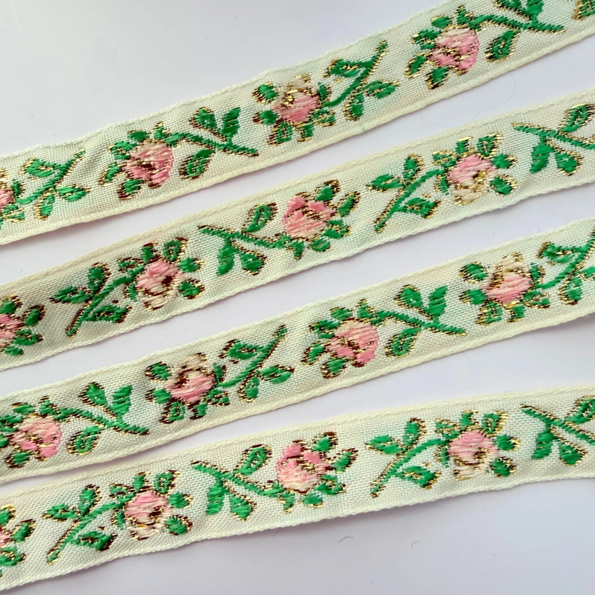 Vintage Cottage Rose Ribbon