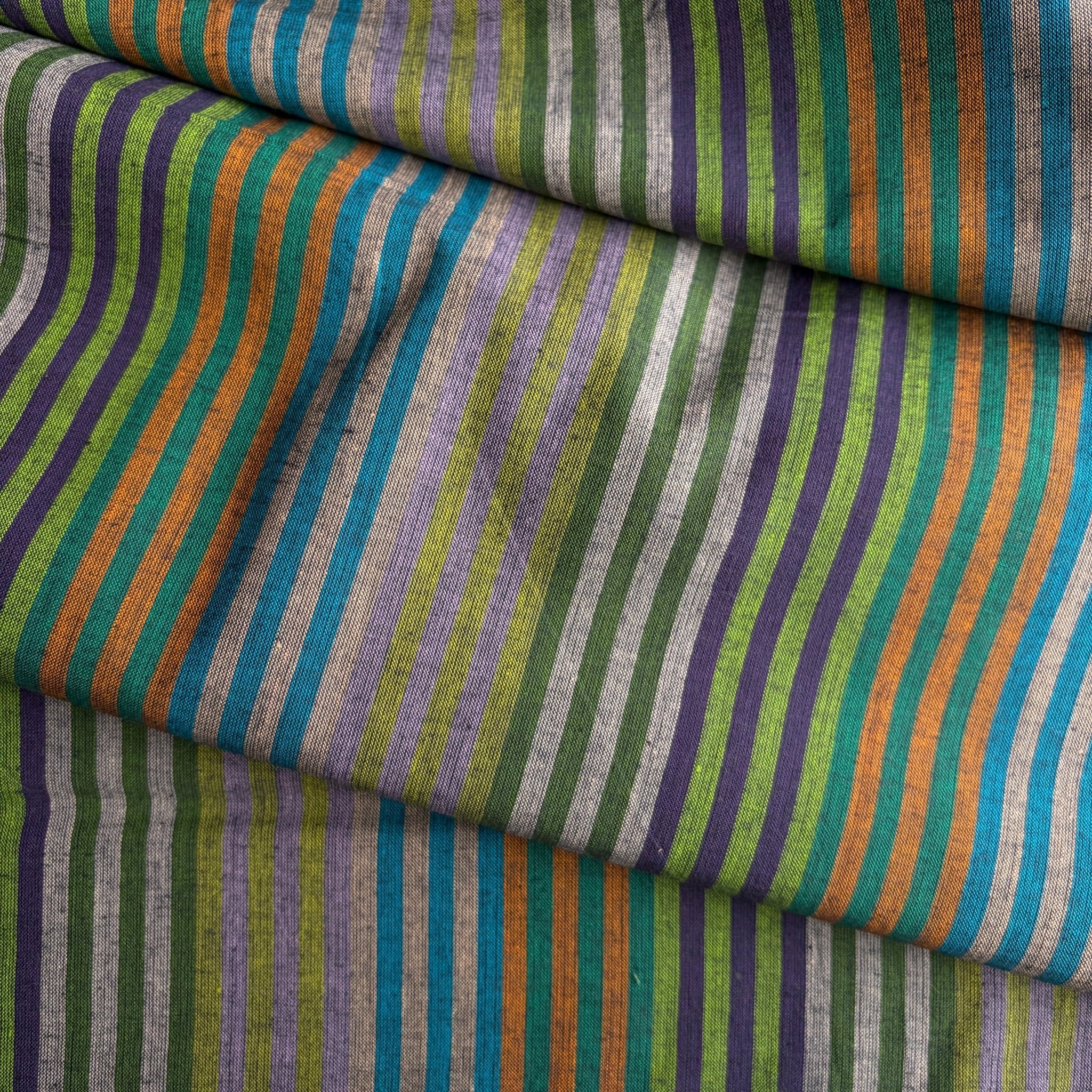 Woven Stripe / Caterpillar Stripe / Dark
